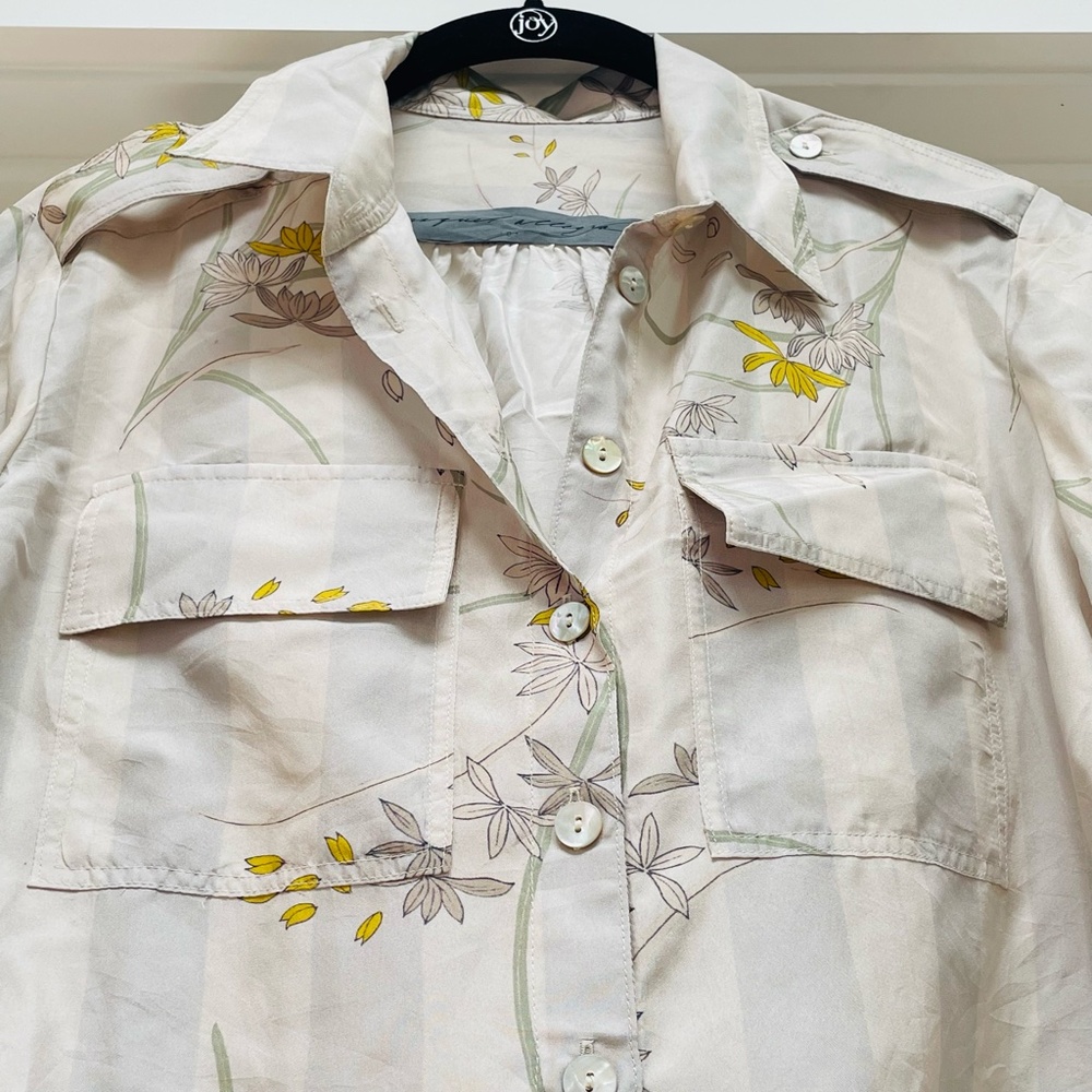 Raquel Allegra Women's Cropped Button Down Top - Picture 6 of 10